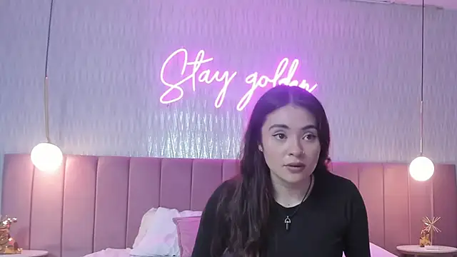 Snapshot of HANNA_BASTIAN_VC chatting on 11/25/25, 01:17 HANNA BASTIAN VC online show from 11/25/25, 01:17