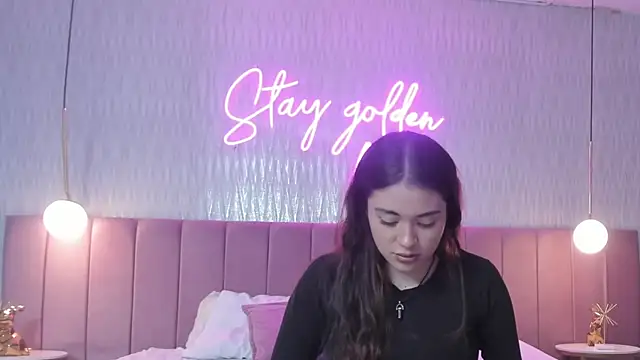 Snapshot of HANNA_BASTIAN_VC chatting on 11/23/25, 08:13 HANNA BASTIAN VC online show from 11/23/25, 08:13