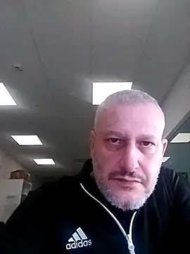 Hisnimin online show from 02/07/26, 06:05