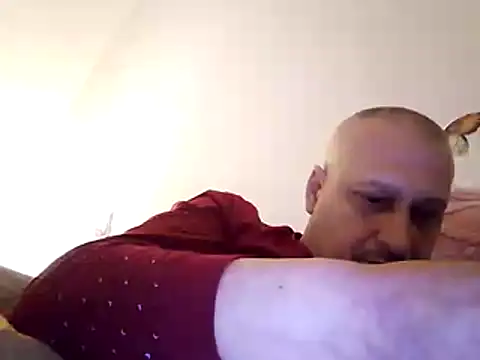 Hisnimin online show from 03/18/26, 04:15