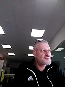 Hisnimin online show from 02/08/26, 10:29