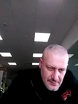 Hisnimin online show from 03/28/26, 10:55