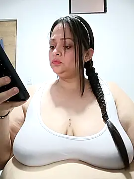 Nanna 160290 online show from 12/19/25, 03:25