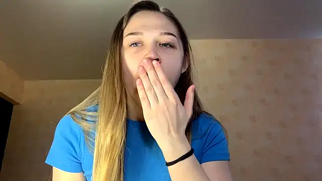 Snapshot of Smoke_mama chatting on 02/24/26, 08:15 Smoke mama online show from 02/24/26, 08:15