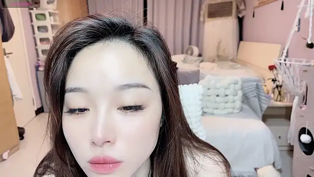 Y2Luvk online show from 10/29/25, 09:47