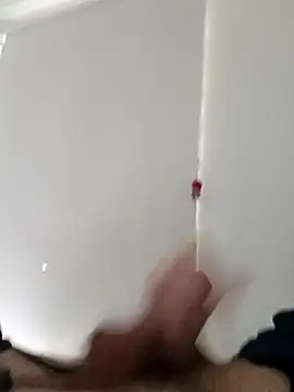 Snapshot of DannySastre91 chatting on 11/02/25, 07:13 DannySastre91 online show from 11/02/25, 07:13