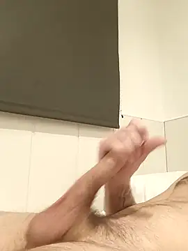 Snapshot of DannySastre91 chatting on 10/11/25, 10:22 DannySastre91 online show from 10/11/25, 10:22