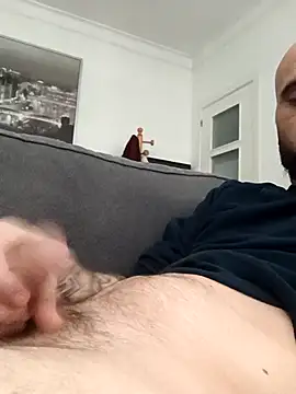 Snapshot of DannySastre91 chatting on 11/07/25, 08:35 DannySastre91 online show from 11/07/25, 08:35