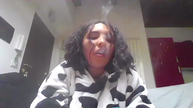LadySophia03 online show from 09/24/25, 04:24