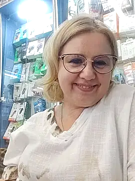 Snapshot of LustyyX chatting on 06/19/26, 01:17 LustyyX online show from 06/19/26, 01:17