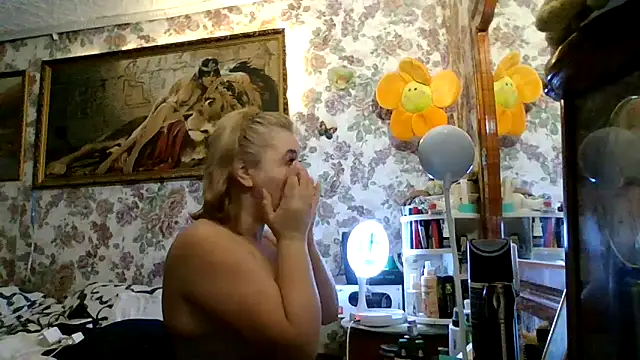 LustyyX online show from 10/26/25, 05:19