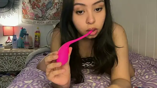 lau laulu online show from 10/14/25, 02:45