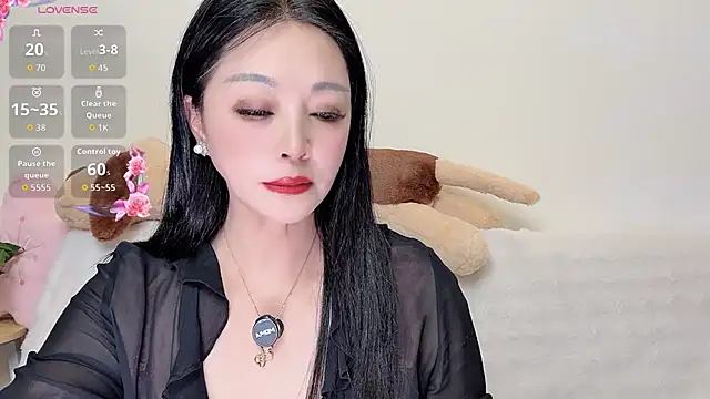 Snapshot of Hua_Hua_0 chatting on 09/27/25, 01:50 Hua Hua 0 online show from 09/27/25, 01:50