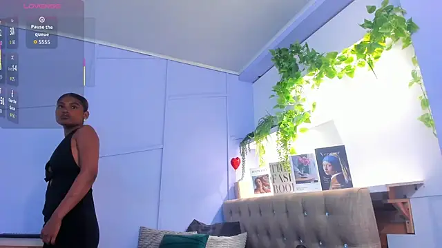 halleylorens online show from 03/14/26, 06:14