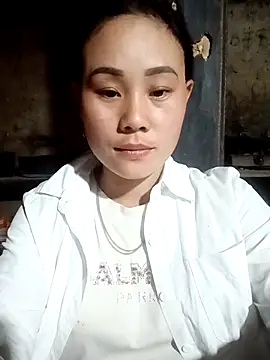 Snapshot of Ruaiuoi chatting on 02/17/26, 12:57 Ruaiuoi online show from 02/17/26, 12:57