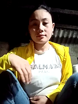 Snapshot of Ruaiuoi chatting on 02/06/26, 10:28 Ruaiuoi online show from 02/06/26, 10:28