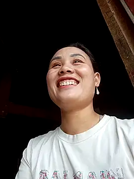 Ruaiuoi online show from 03/26/26, 04:00