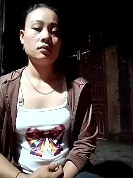 Ruaiuoi online show from 05/06/26, 09:08