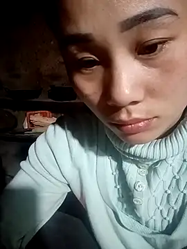 Snapshot of Ruaiuoi chatting on 02/11/26, 11:04 Ruaiuoi online show from 02/11/26, 11:04