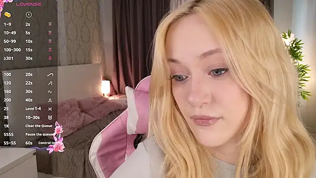 HeyMonkey  online show from 11/24/25, 12:05