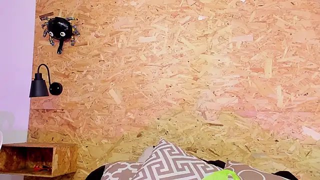 santiblack7 online show from 11/06/25, 07:18