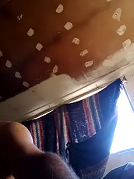 lucho2328 online show from 11/14/25, 10:35