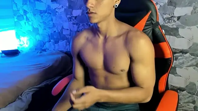 ZYZZ1312 online show from 06/02/26, 01:05