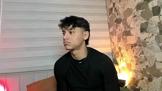 ZYZZ1312 online show from 02/21/26, 01:51