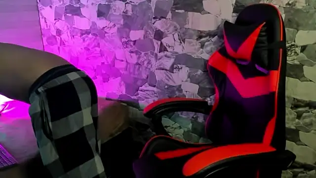 ZYZZ1312 online show from 04/03/26, 03:57