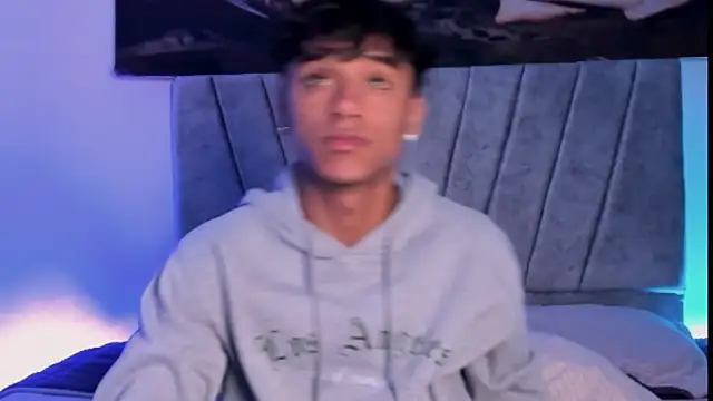 ZYZZ1312 online show from 11/24/25, 05:35