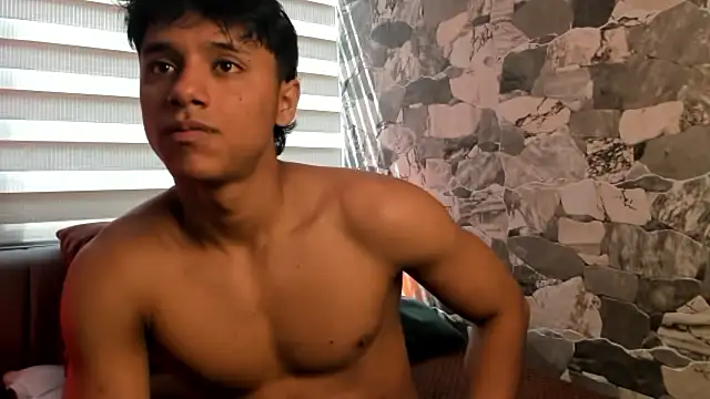 ZYZZ1312 online show from 02/09/26, 07:23