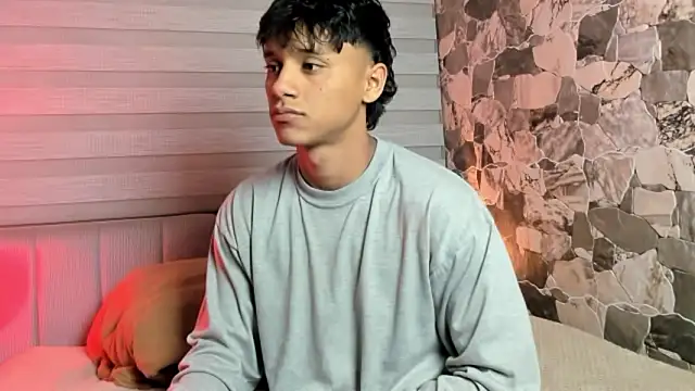 ZYZZ1312 online show from 02/16/26, 03:38