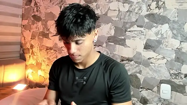 ZYZZ1312 online show from 03/11/26, 05:45