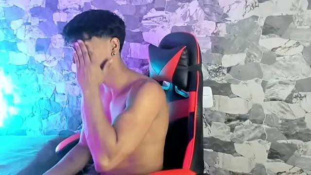 ZYZZ1312 online show from 04/21/26, 04:41