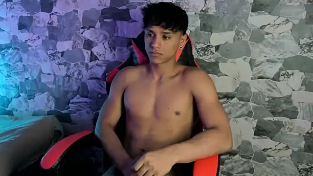 ZYZZ1312 online show from 05/02/26, 04:18