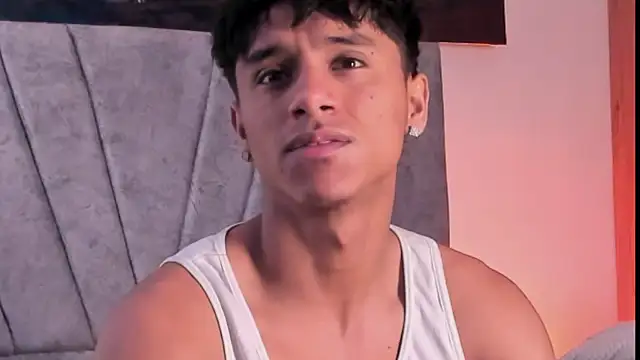 ZYZZ1312 online show from 12/16/25, 05:28