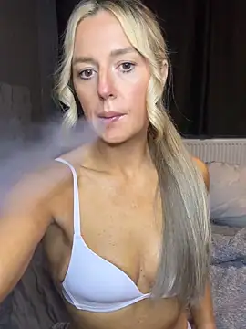 sammie-99 online show from 09/17/25, 07:49