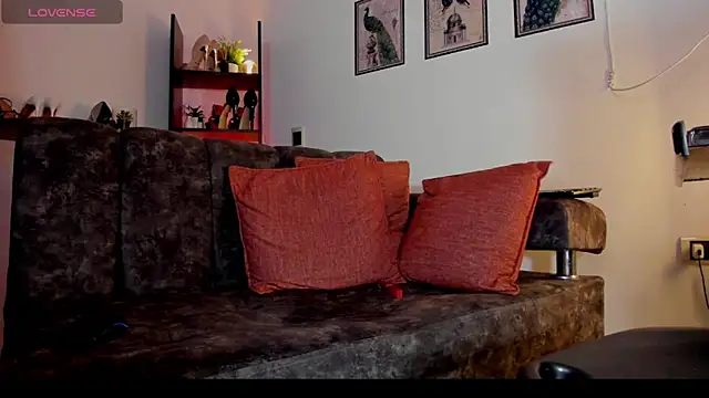 valery 14  online show from 04/18/26, 07:07