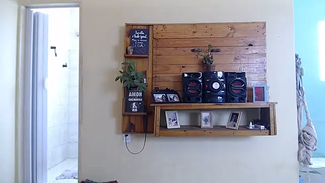 ayanahot  online show from 10/29/25, 12:15