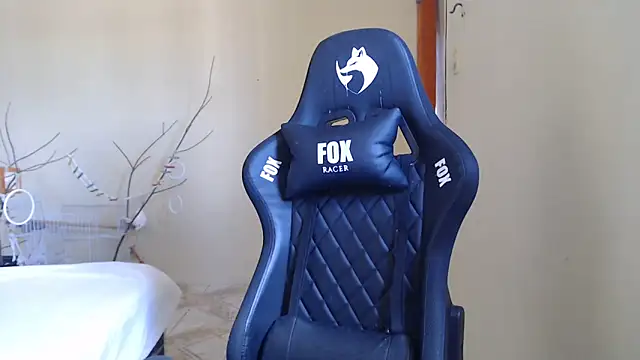 ayanahot  online show from 02/10/26, 12:15