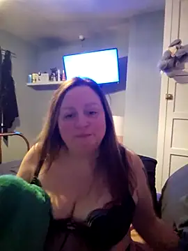 Naughtiness-but-Nice online show from 11/22/25, 09:35