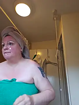 Naughtiness-but-Nice online show from 11/15/25, 12:31