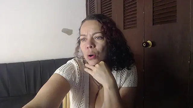 sthepany gold online show from 09/24/25, 10:44