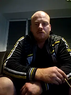 svenni2525 online show from 10/07/25, 09:27