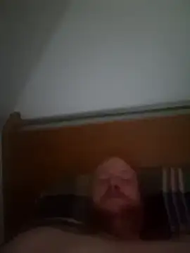 svenni2525 online show from 11/18/25, 09:23