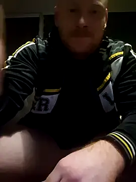 svenni2525 online show from 11/05/25, 12:03