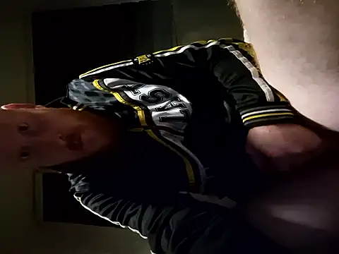 svenni2525 online show from 11/30/25, 03:29