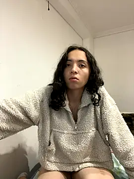 aliceclair  online show from 10/12/25, 06:04