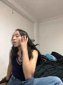 aliceclair  online show from 09/14/25, 11:38