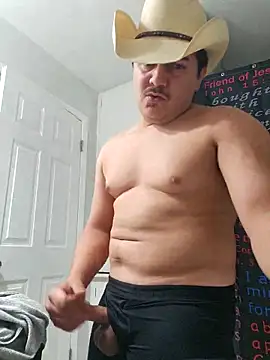 Snapshot of Biglou97 chatting on 02/07/26, 12:51 Biglou97 online show from 02/07/26, 12:51